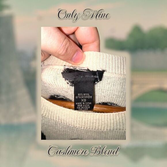 Only Mine Cashmere Blend Polka dot Crewneck Sweater Size XS - Picture 2 of 4